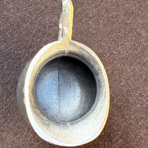 Wilton Armetale Plough Tavern Mini Creamer - Picture 3 of 8